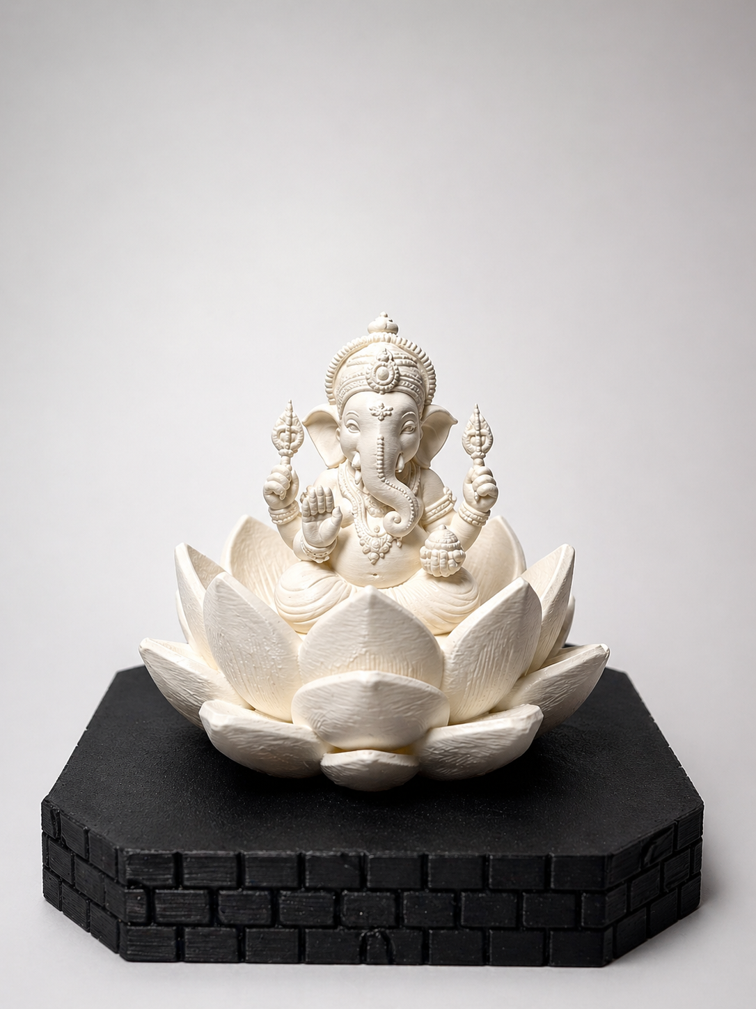 Good Luck Ganesha Idol on Lotus, Lord Ganesh Statue for Home Decor, Puja Room, Office Desk, Car Dashboard, 2.55 Inches
