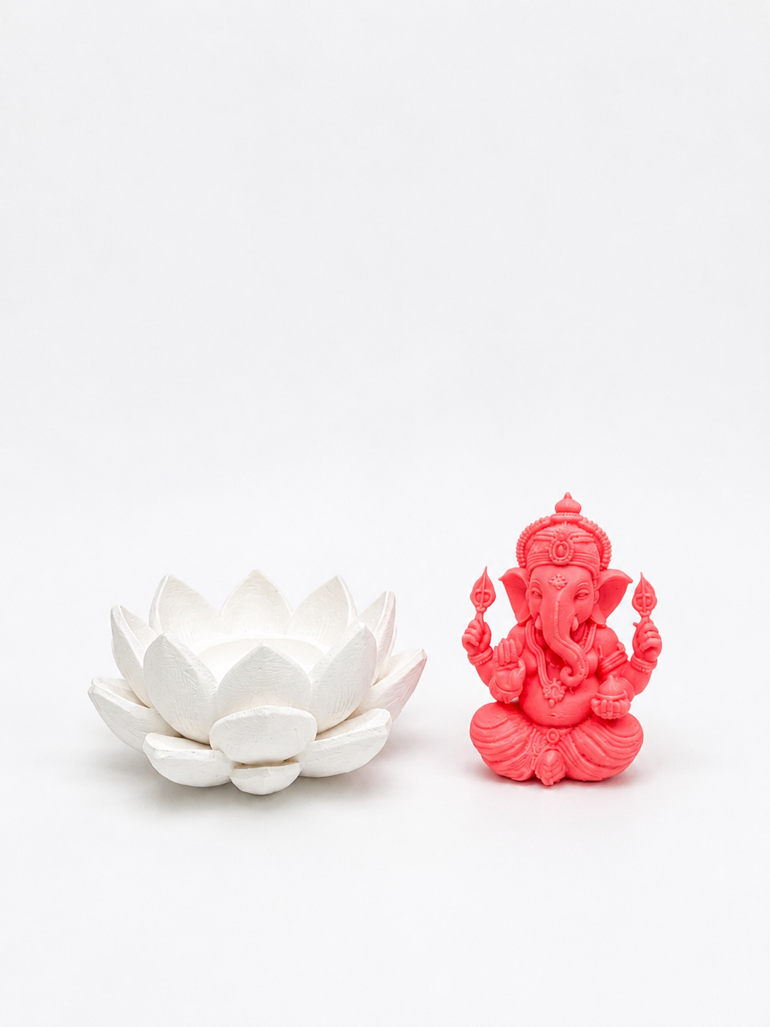 Glowing Ganesha Idol on Lotus, Lord Ganesh Statue for Home Decor, Puja Room, Office Desk, Car Dashboard, 2.55 Inches
